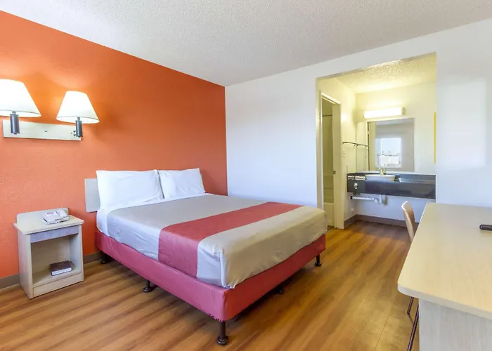 6-phoenix, Az - Airport - 24th Street Hotel